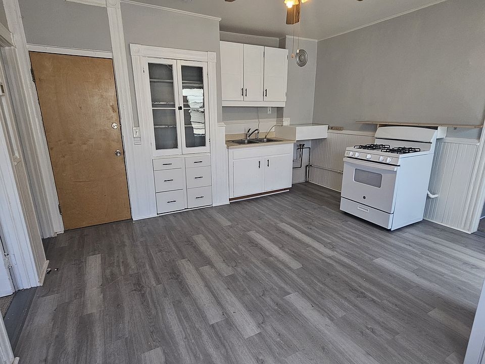 1st image of 20 Horace St APT 3S