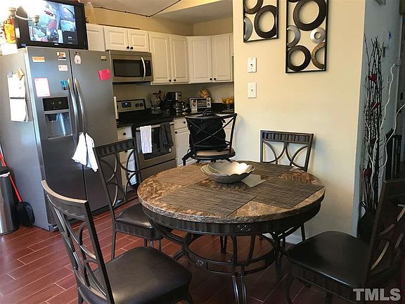 5th image of 2728 Marlin Dr