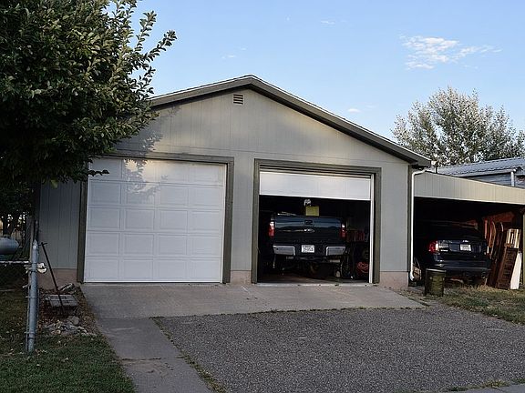 2nd image of 1641 Vista Dr