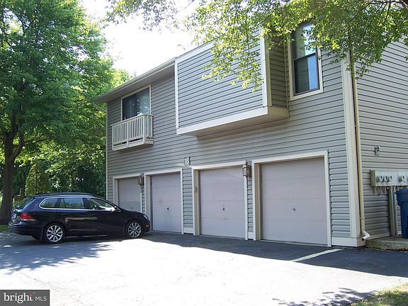 4th image of 18 Mariners Way Unit 1