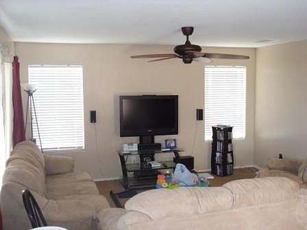 2nd image of 1519 N Frederick Ln