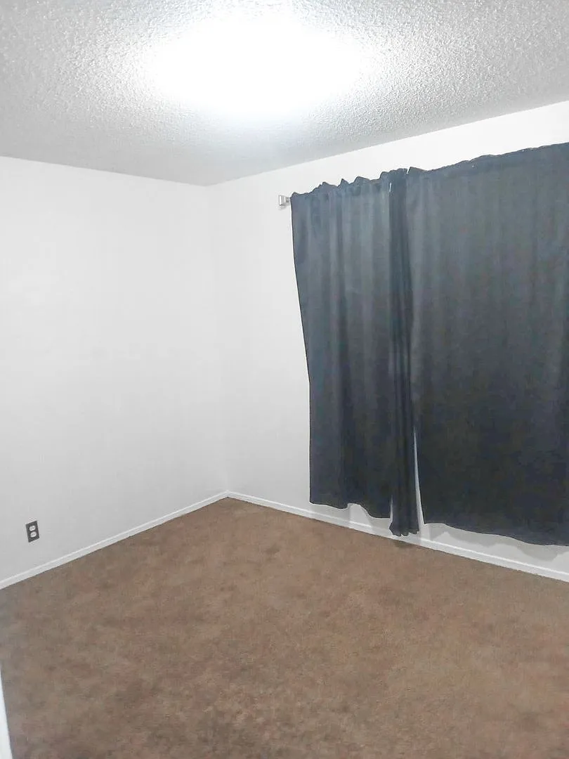 Birch Duplex 1 — Photo 3