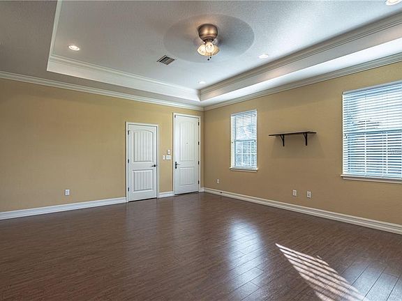 4th image of 309 Shreve St