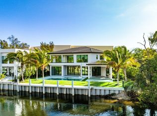 530 River Oak Ln, Deerfield Beach, FL 33441