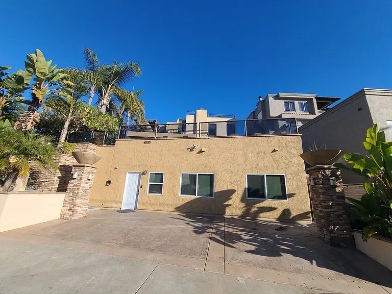4745 Orten St — Photo 9