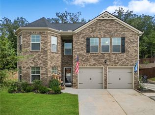 310 Twin Lakes Dr, Covington, GA 30016