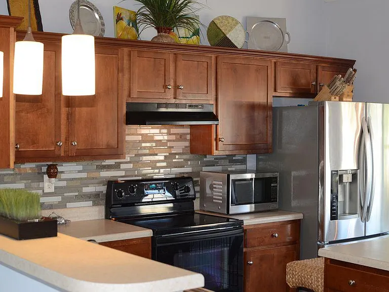 8143 Blue Lagoon Dr — Photo 15
