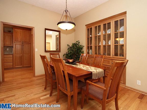 5th image of 7311 S 52nd St