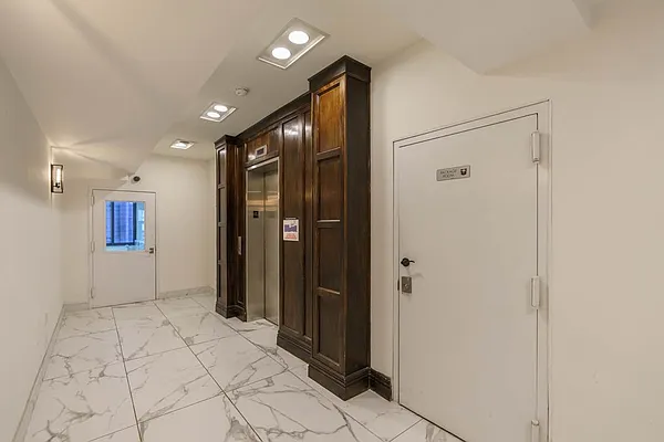 Rented by Astoria Realty | media 12