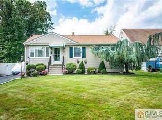 49 Kimberly Rd, Colonia, NJ 07067