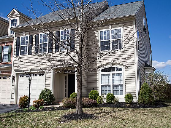 2nd image of 9174 Cascade Falls Dr