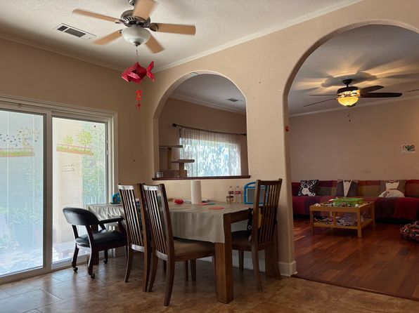 9008 Lazy Brook Ct NE