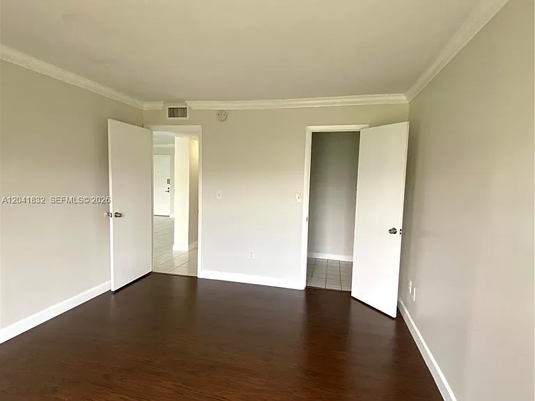 9280 Fontainebleau Blvd #103 — Photo 9