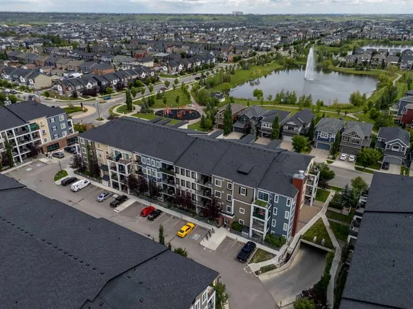 215 N Legacy Blvd SE #1216, Calgary, AB T2X 3Z5