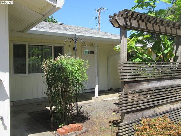 2nd image of 4226 Scottdale St