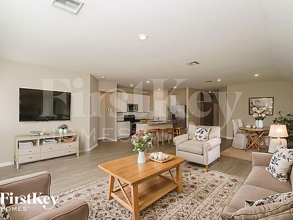 4th image of 1252 Treehouse Ln