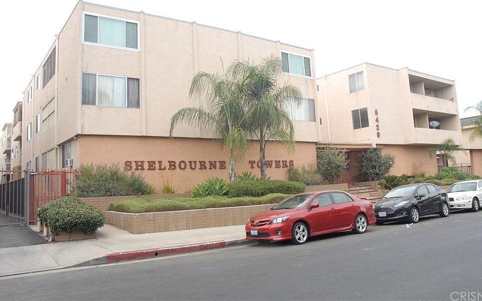 1st image of 5429 Newcastle Ave APT 223