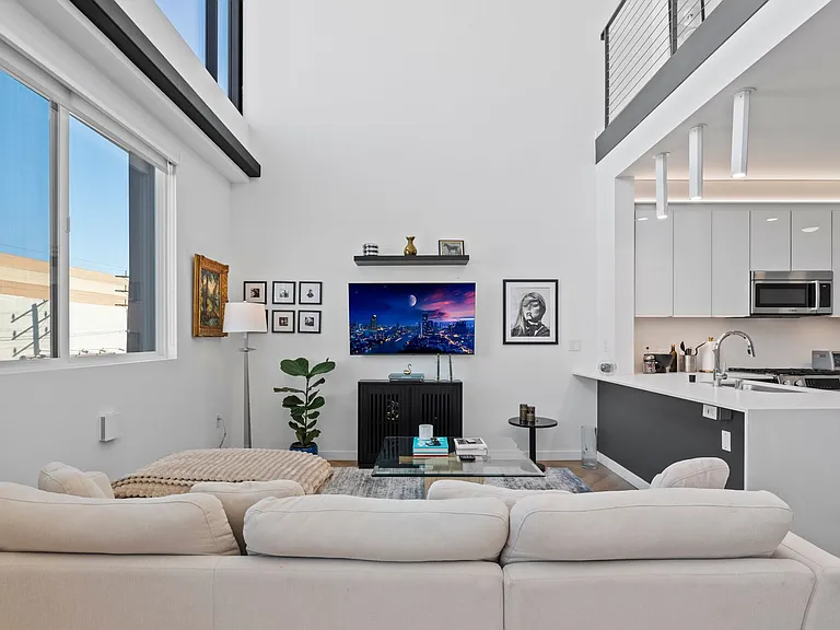 TALA Residences at Gillis House — Photo 56