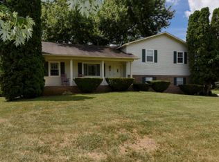 103 Stonecrest Ct, Maryville, TN 37804