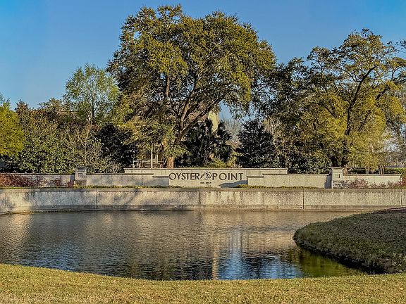 3rd image of 2152 Oyster Reef Ln