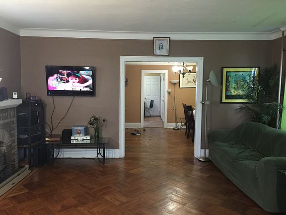 4th image of 8723 254th St