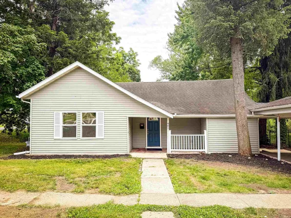 401 Georgia St, Walkerton, IN 46574