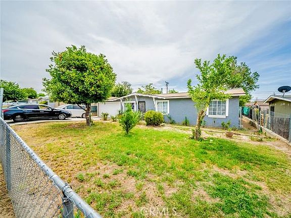 4th image of 26631 15th St