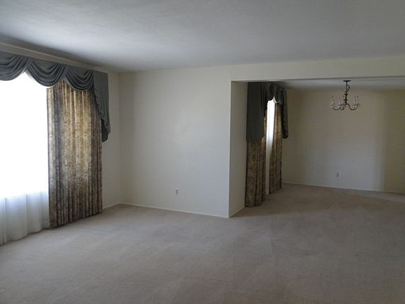Living room - Dining room