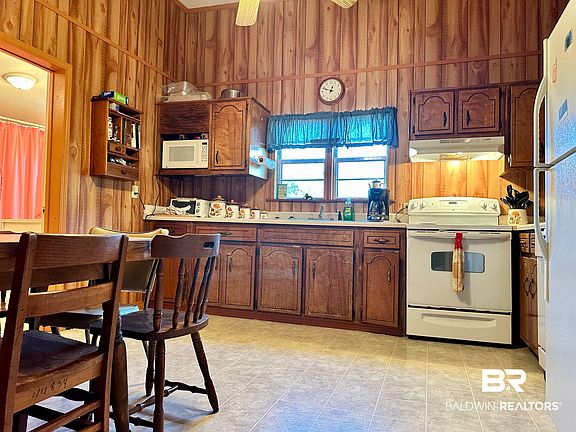 3rd image of 21220 County Road 6