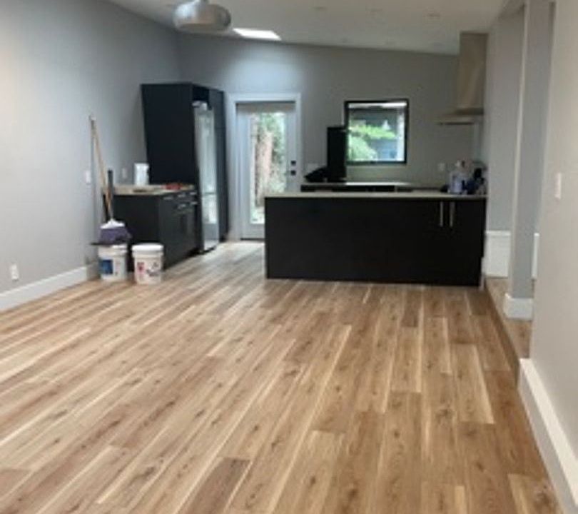 1st image of 1179A Treat Ave