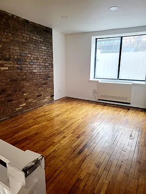 Rented by The Agency | media 2