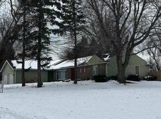 6007 Redwood Dr, Storm Lake, IA 50588