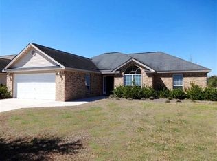 55 Carlisle Ln, Savannah, GA 31419