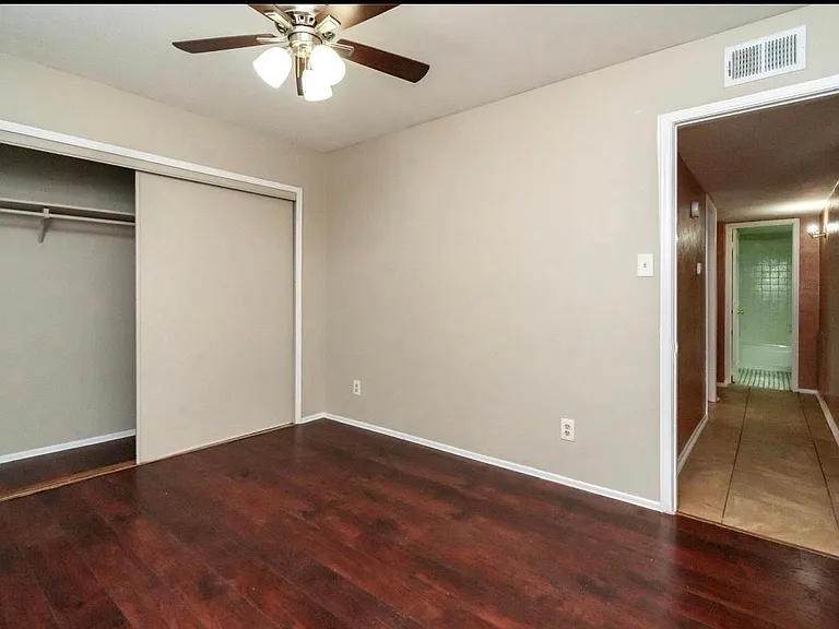 3207 Forest Creek Dr — Photo 6