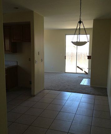 2nd image of 920 Steinbeck Dr