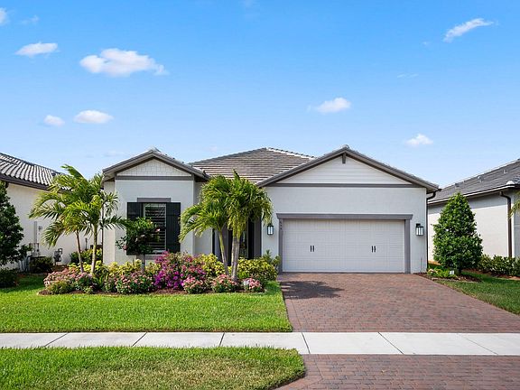 3rd image of 655 SE Boboli Way