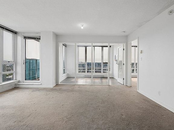 5th image of 233 Robson St #31XX