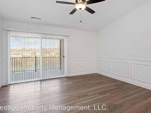5th image of 4 Camelot Ct #15086655