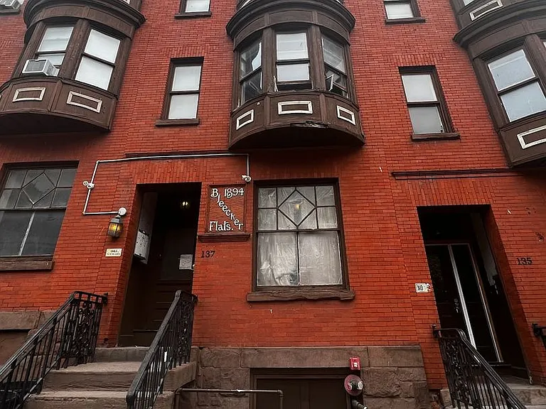 135 Madison Ave — Photo 2