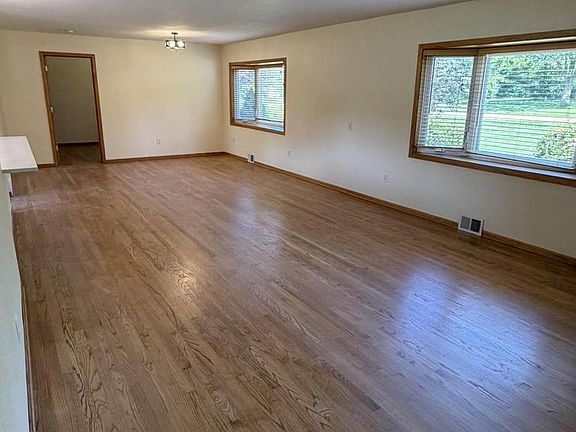 5th image of 7315 S 48th STREET