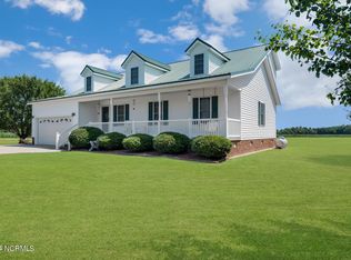 710 Honolulu Rd, Vanceboro, NC 28586