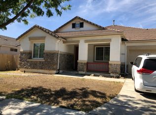 1313 Cliff Swallow Dr, Patterson, CA 95363