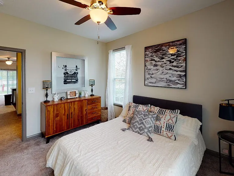 Overture Flats | Specials Available — Photo 34