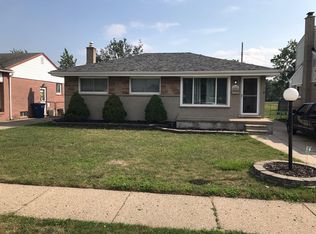 32527 Avondale St, Westland, MI 48186