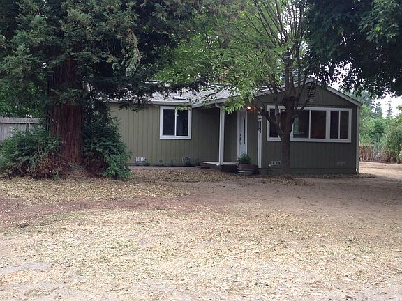 2nd image of 5118 Lupine Ln