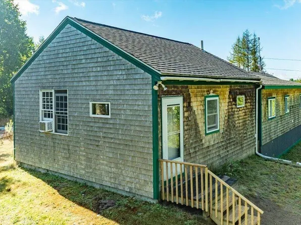 26 Jenkins Road, Penobscot, ME 04476
