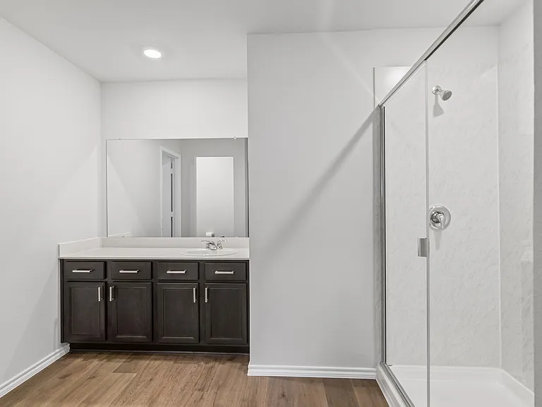 13197 Enclave Pkwy — Photo 30