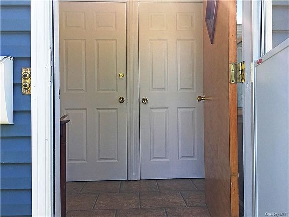 2nd image of 76 Woodruff Ave