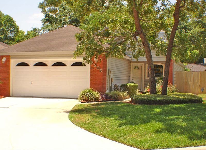 1st image of 8306 Copperfield Cir W