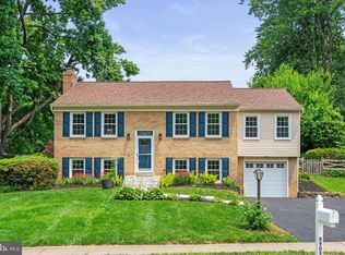 4909 King David Blvd, Annandale, VA 22003